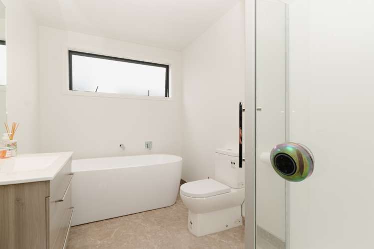 31 Tapuwae Way Mangere Bridge_6