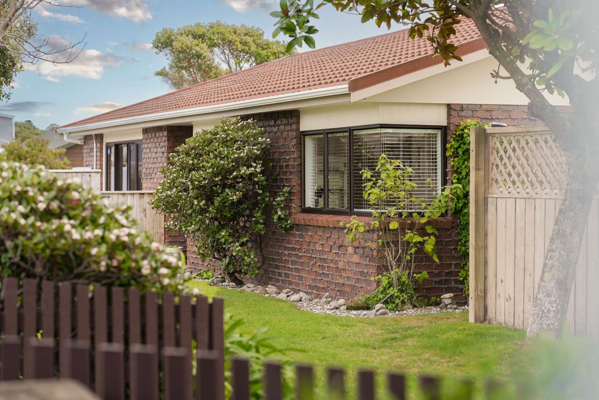 19 Reeves Street Waikanae Beach_0