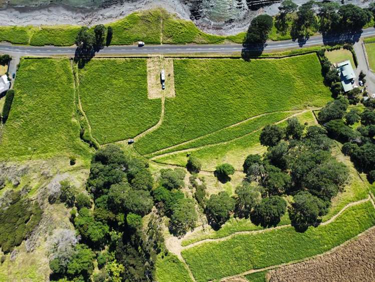 Block 10 Matapapa, State Highway 35 Waihau Bay_17