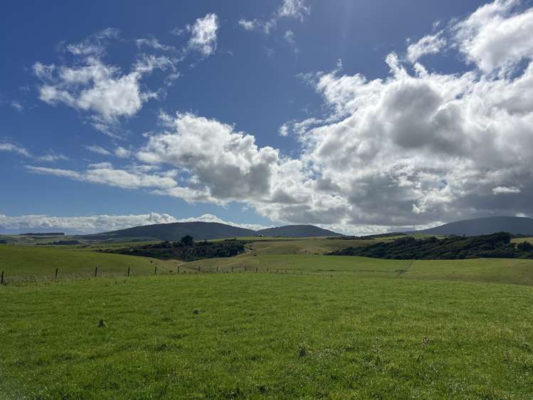 300 Waterhouse Road Orepuki_1