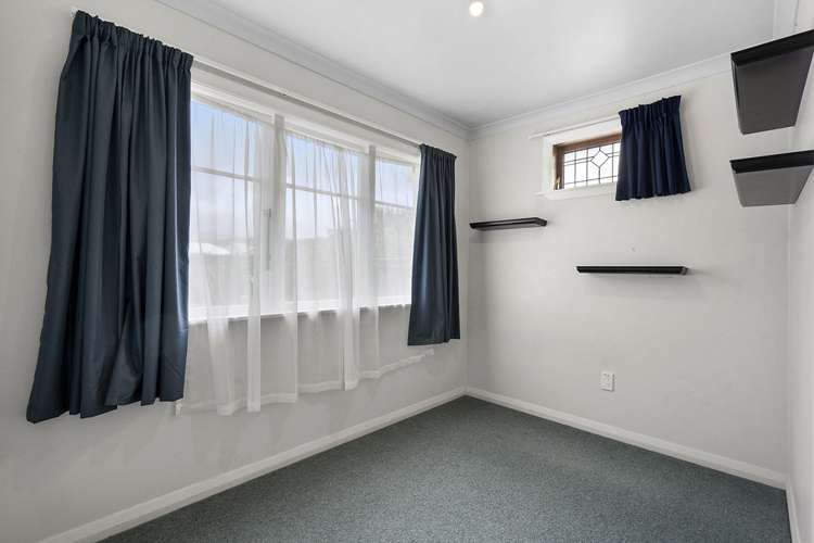 17 Hector Grove Trentham_12