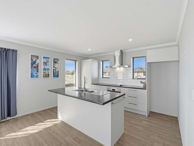 98 Sir John Mckenzie Avenue Yaldhurst_5