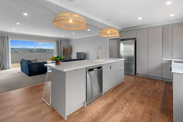 44 Memorial Drive Parahaki_2