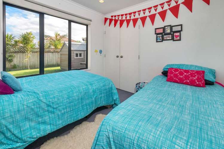 11 Ksenia Drive Flat Bush_10