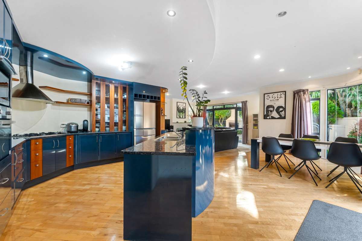 13 Centennial Place_4