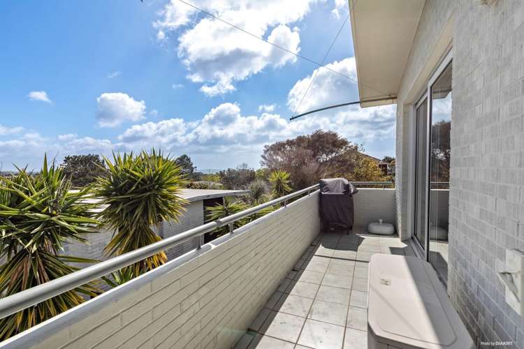 3/100 Aberdeen Road Campbells Bay_6