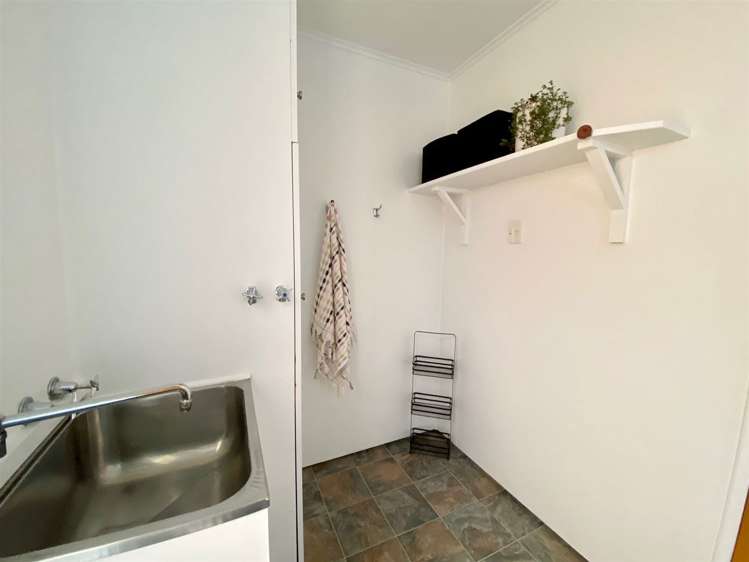 19d Essex Street Balclutha_13