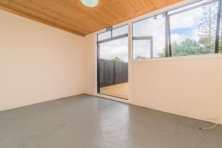 37 Farringdon street Glen Innes_6