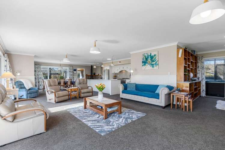 11 School Road Riverlands_9