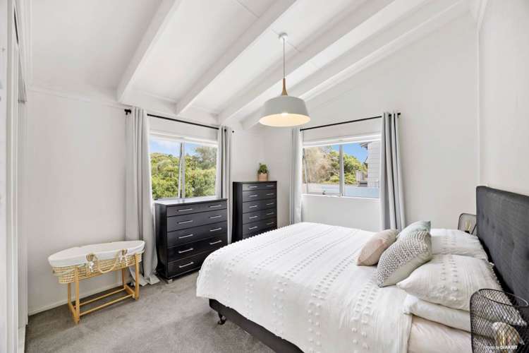 52 Doyly Drive Stanmore Bay_10