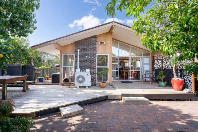 Space Privacy & Location – Your Sunnyhills Retreat