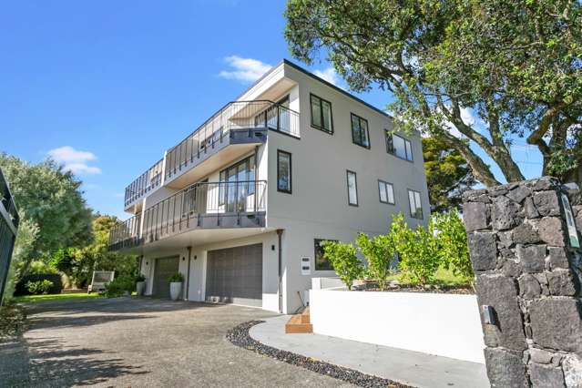 Coastal Luxury Awaits in Prestigious St Heliers