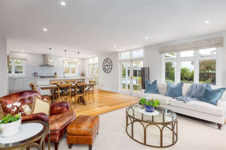 19 Brenchley Avenue Strowan_8