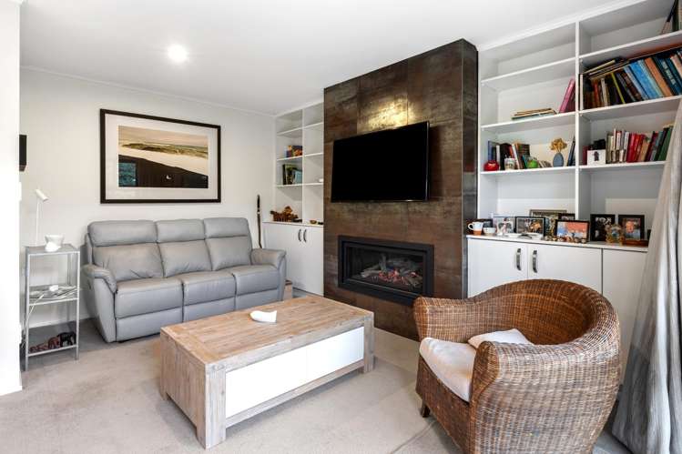 13 Holcroft Court_5