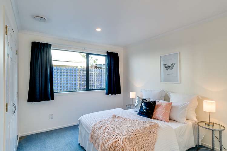 633 Marine Parade Napier South_12