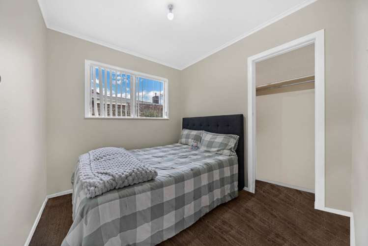 3 & 5 McDivitt Street Manurewa_11