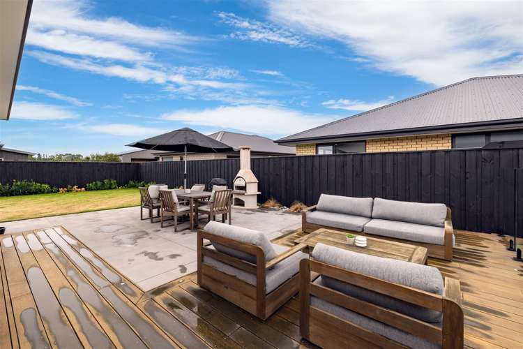 7 Picadilly Avenue Casebrook_9