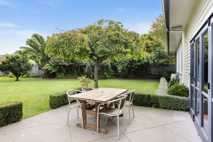 9 Neeve Place Taradale_18