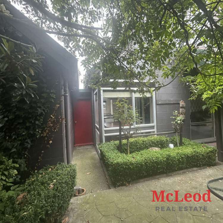 2/48 Queens Drive Allenton_12