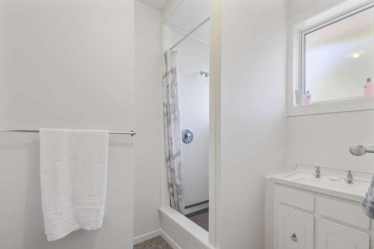 1/17 Tyrone Street Belfast_11