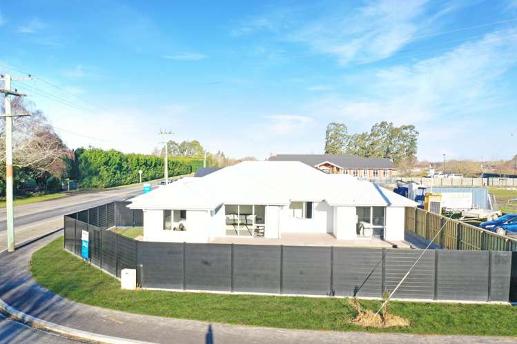 247 Racecourse Road Allenton_32