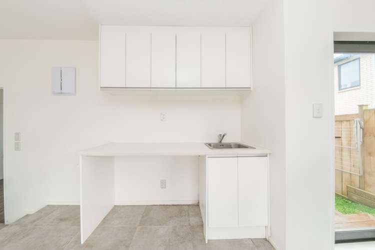 2 Azzurro Way Flat Bush_21