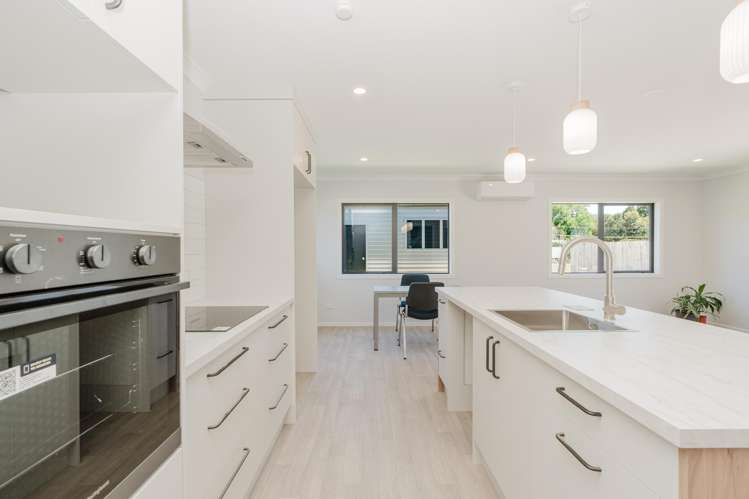 10 Great South Road_5