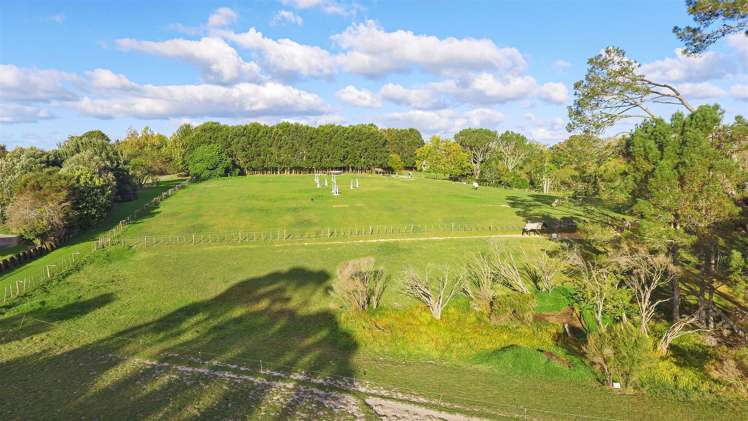 370 Taupaki Road Taupaki_9