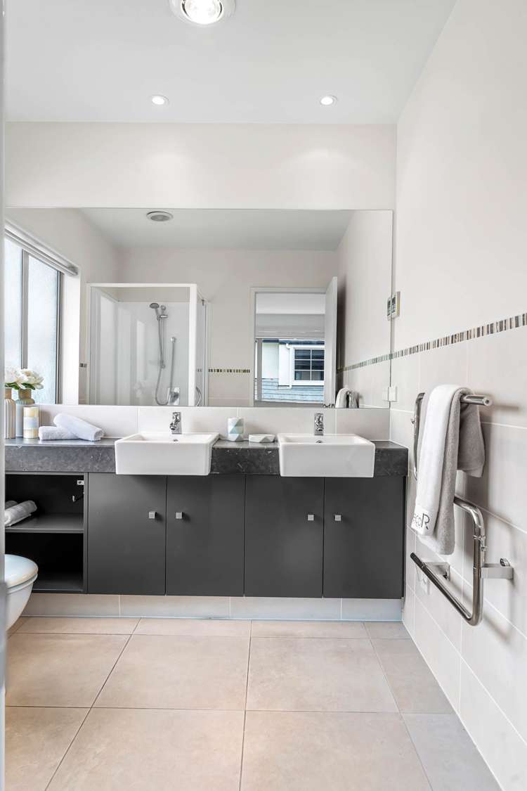 11 Kouras Place Flat Bush_17