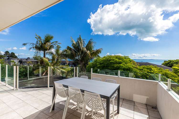 1b Burford Place Mellons Bay_9