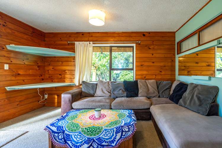 11a Beatty Parade Surfdale_8