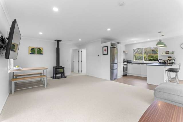 489a Barrett Road Omata_3