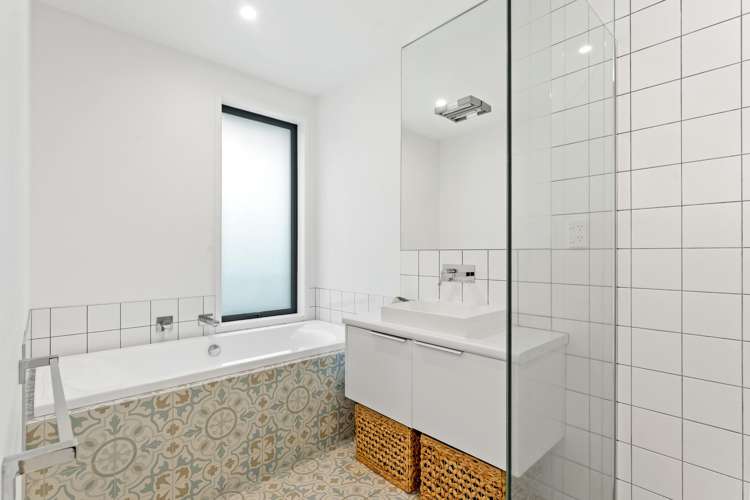 9 Andre Rise Stanmore Bay_26