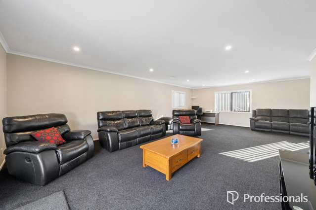 6 Jack Vaughan Grove Wainuiomata_4
