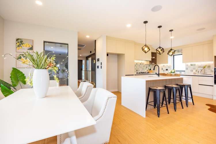 16 Skulander Crescent Orewa_6