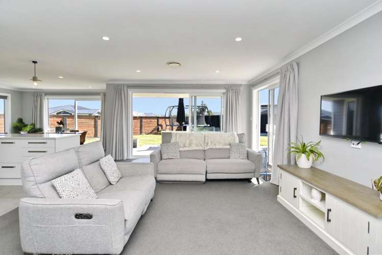 35 Koura Drive Rangiora_5