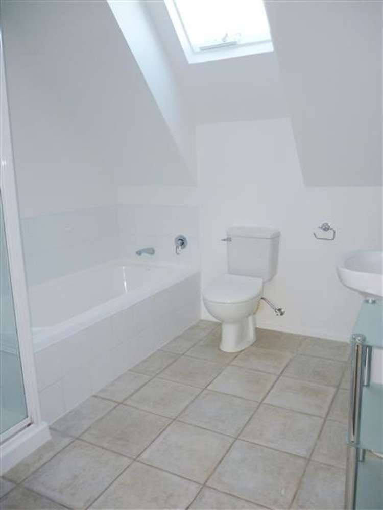 10a Evan Street Belmont_5