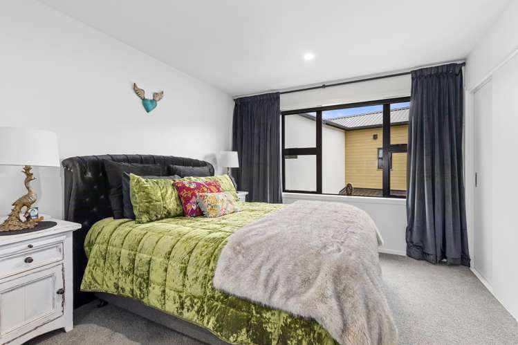 33 Te Ara O Papatahi Wainuiomata_9