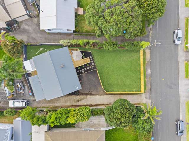 Freehold + Front Yard + Fully Renovated