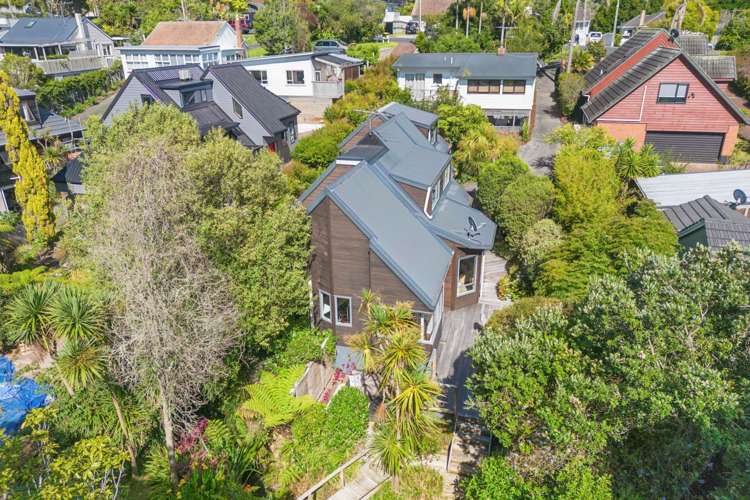 2/14 Matipo Road Mairangi Bay_17