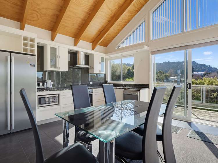 2 Kowhai Way_3