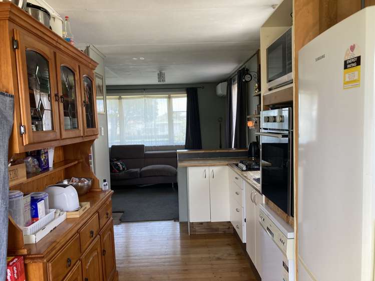 89 Broadway Waitara_4