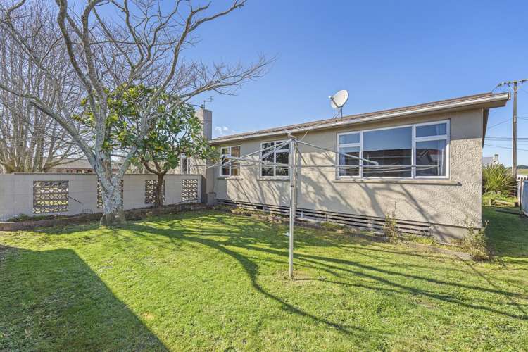 1 Strange Street Waitara_2