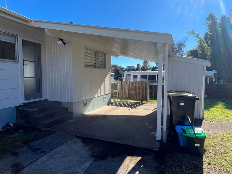 115 Sutherland Road Brookfield_9