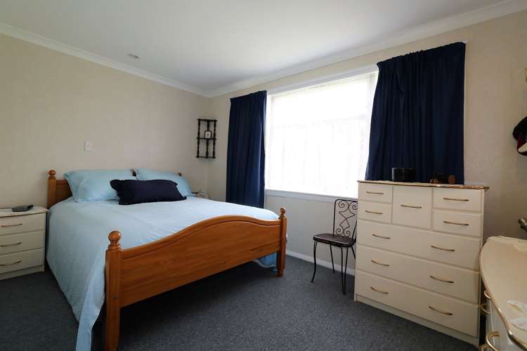 182 Belvedere Road Carterton_14