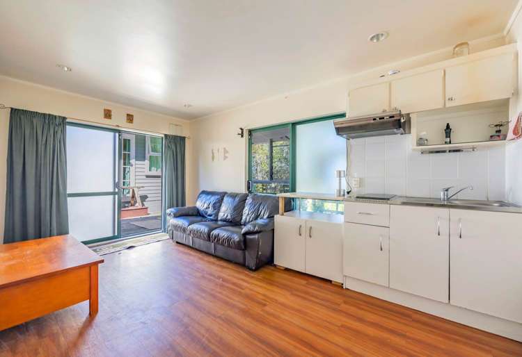 438 Don Buck Road Massey_17