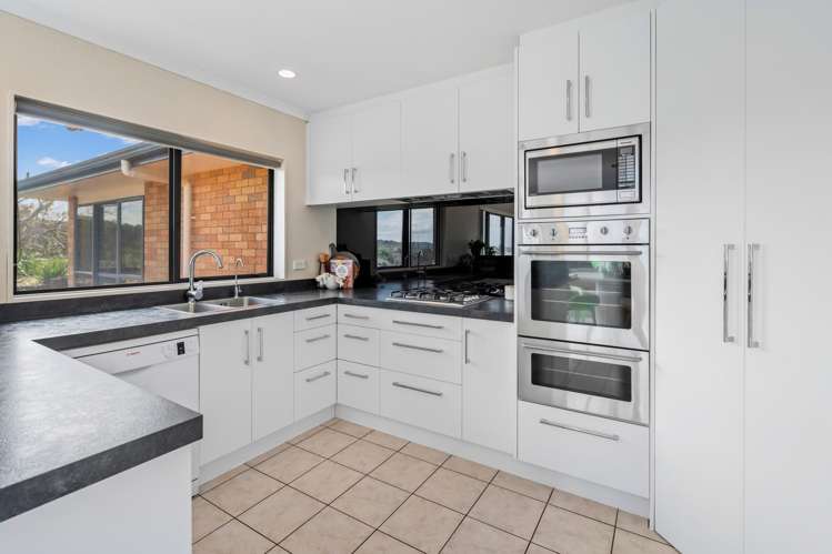 4 Sunset Parade Parua Bay_20