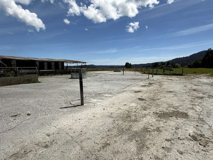 1627 Whataroa Highway Whataroa_13