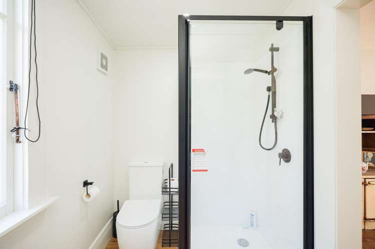 18 Annan Street Nightcaps_13