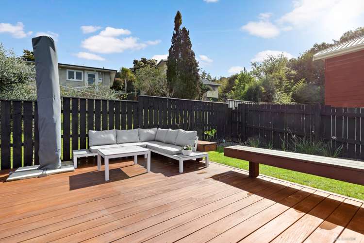 26a Saint Peters Street Northcote_13